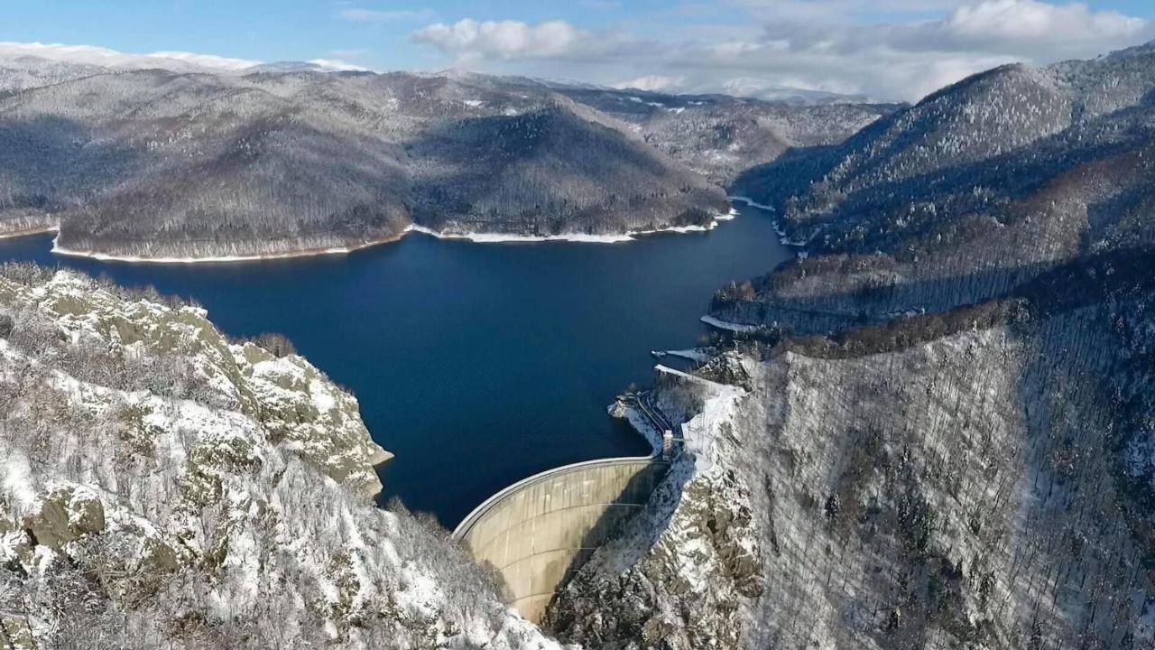 Casa Lupilor Transfagarasan Villa Căpăţîneni-Ungureni Buitenkant foto
