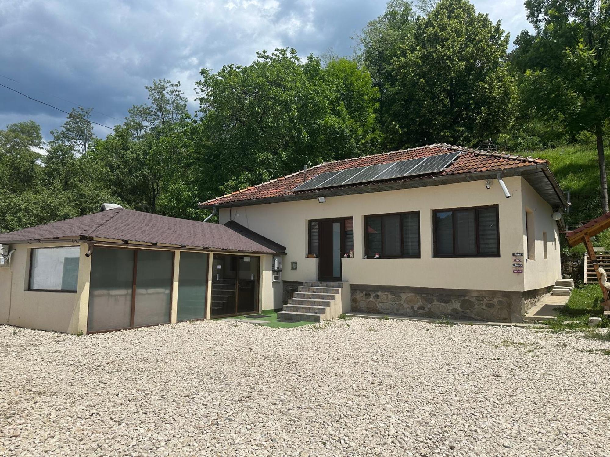 Casa Lupilor Transfagarasan Villa Căpăţîneni-Ungureni Buitenkant foto